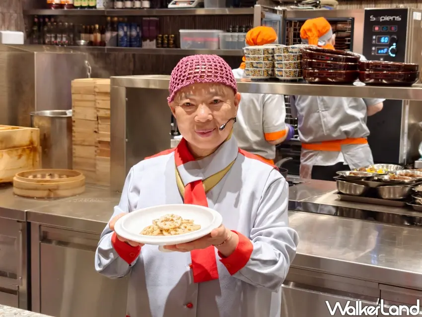 ▲正寬法師認為廚房是人生修羅場，食物是和大家對話的語言。（攝影：楊婷雅）