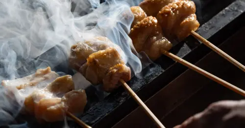 日本傳奇燒鳥來台！燒鳥すみか進軍台北，2,580元吃15道無菜單料理。