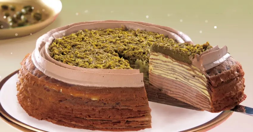 杜拜巧克力生甜甜圈！85度C生甜甜圈研究所開賣，加碼杜拜巧克力千層蛋糕母親節必吃。