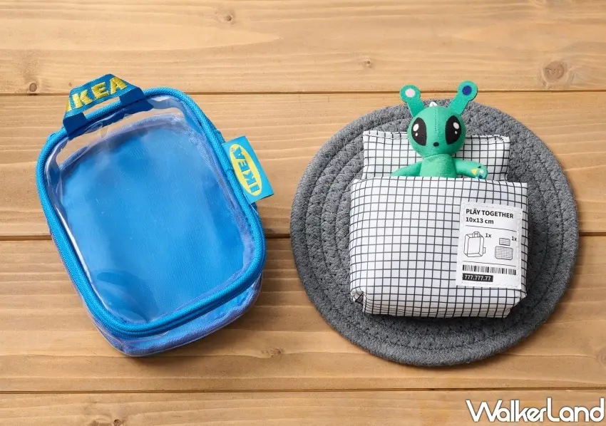 ▲透明設計的造型娃包配件大公開，可拆式的被套組能依照喜好調整，打造個人化的收藏空間。