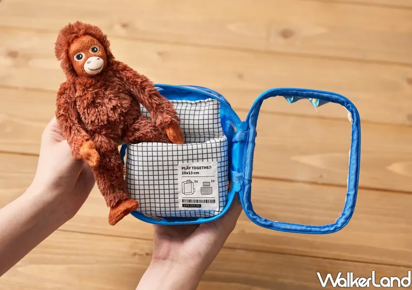 ▲迷你被套組的精緻細節，網格花紋完美還原經典寢具，讓心愛的娃娃擁有五星級睡眠。