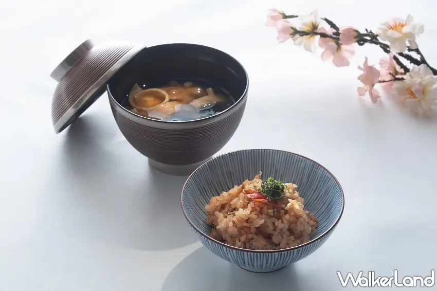 ▲套餐食事提供以柴魚高湯蒸煮的釜揚白吻仔魚與小蕃茄炊飯，風味清新且富有自然甘甜 。圖／台北老爺酒店提供；窩客島編輯李維唐整理