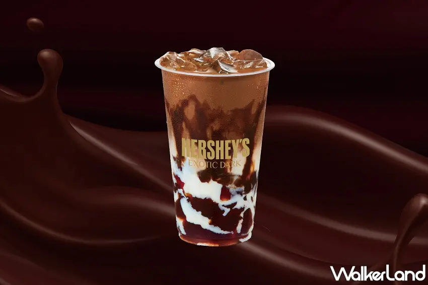 ▲黑巧紅石榴鮮奶茶選用台東鹿野緋紅烏龍為基底，並加入100%紅石榴原汁製成的Q彈粉粿。圖／ODD ONE OUT提供；窩客島編輯李維唐整理