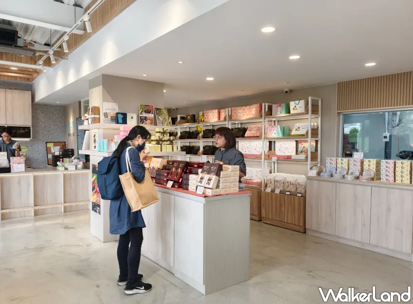 ▲「曉翮流域」門市空間規劃得宜，加上專業服務，提升了選購的舒適度。(攝影：楊婷雅)
