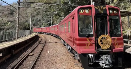 GRAN 天空觀光列車首航，從大阪到高野山的商務車，有寬景車廂可以看山景，比新幹線更值得坐的日本小眾鐵道旅行。