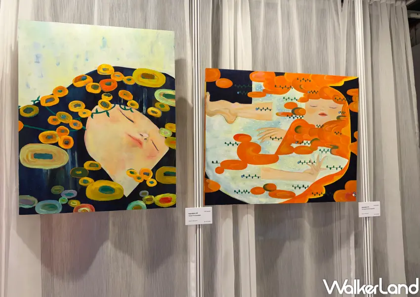 ▲華山展覽必逛《城市失物招領所》二樓藝術家Pepi展區空間佈滿柔軟布幕與花朵，畫作以花、熟睡的人作為象徵。(攝影：鄭亦庭)