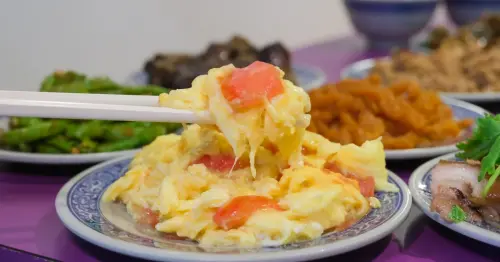 小品雅廚信義區開幕！台北最強清粥小菜 小品雅廚信義宵夜開吃，最低25元起 粥10元就有。