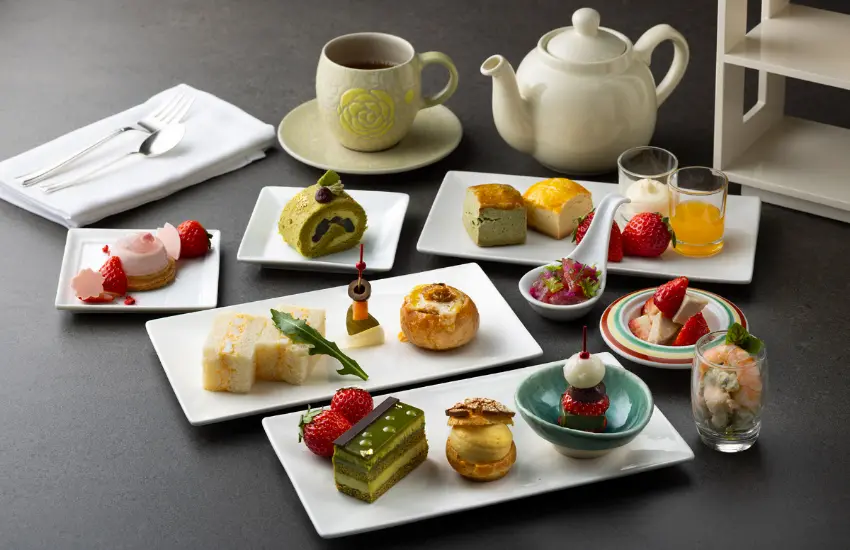 ▲即日起至5月31日在Bar&Cafe Camellia推出櫻花抹茶下午茶。