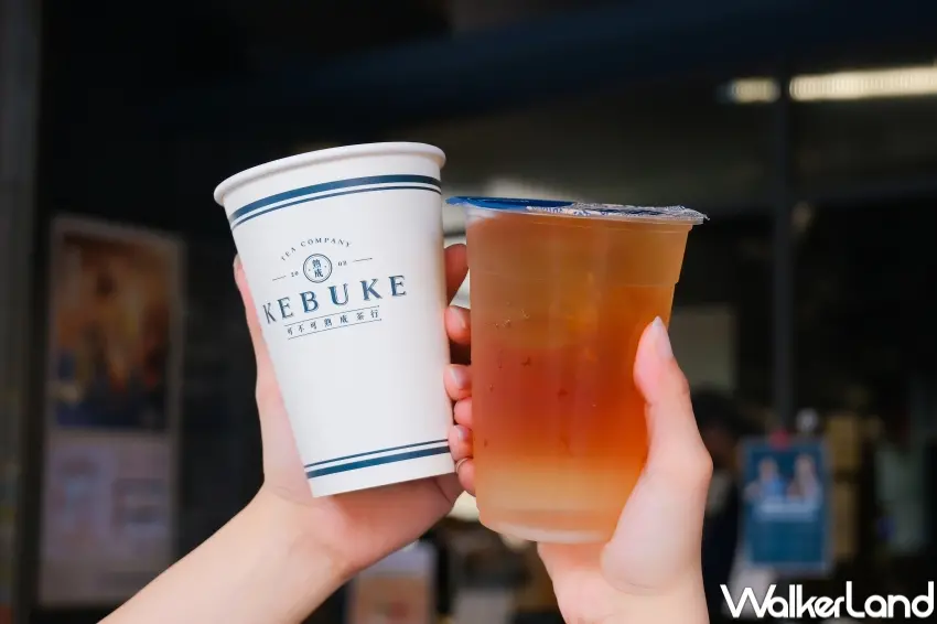 ▲可不可熟成茶行推出蘋果珍寶系列回歸，以富士蘋果搭配紅茶綠茶烏龍與厚乳打造多層次風味。（攝影：張人尹）