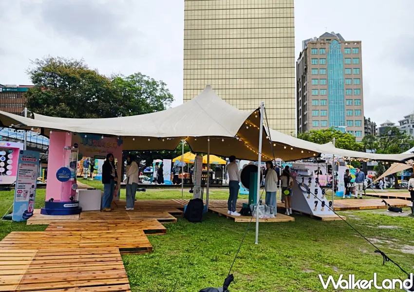 ▲：現場打造超美野餐風情體驗場域，是週末台北最受矚目的生活風格快閃活動。(攝影：鄭雅之)