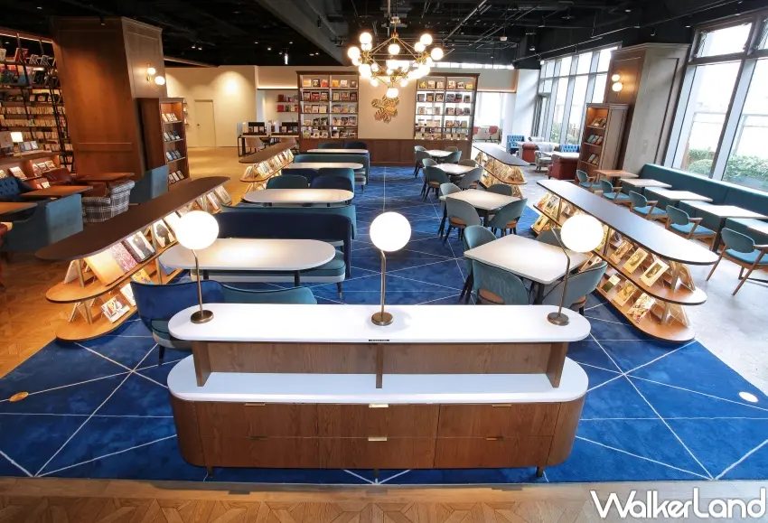 ▲TSUTAYA BOOKSTORE導入SHARE LOUNGE共享空間，提供辦公、閱讀與會議需求的多元使用情境，圖片來源：台灣蔦屋。