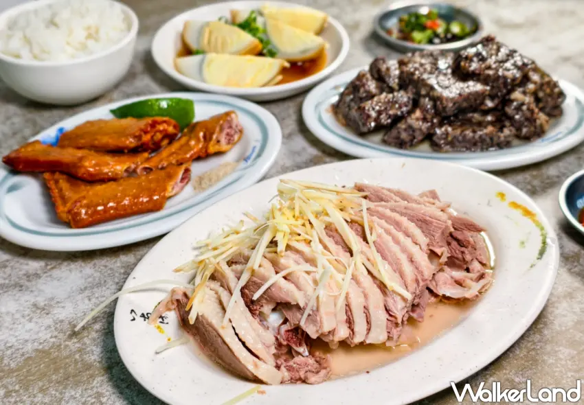 ▲高雄老字號鵝肉店「北門鵝肉」,每日選用中部直送的溫體鵝,深受饕客喜愛。(美食好芃友提供)