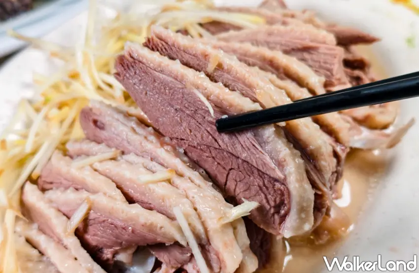 ▲「北門鵝肉」的鵝肉切盤口感偏向彈牙且紮實,具有鮮明的肉香與自然甜味。(美食好芃友提供)