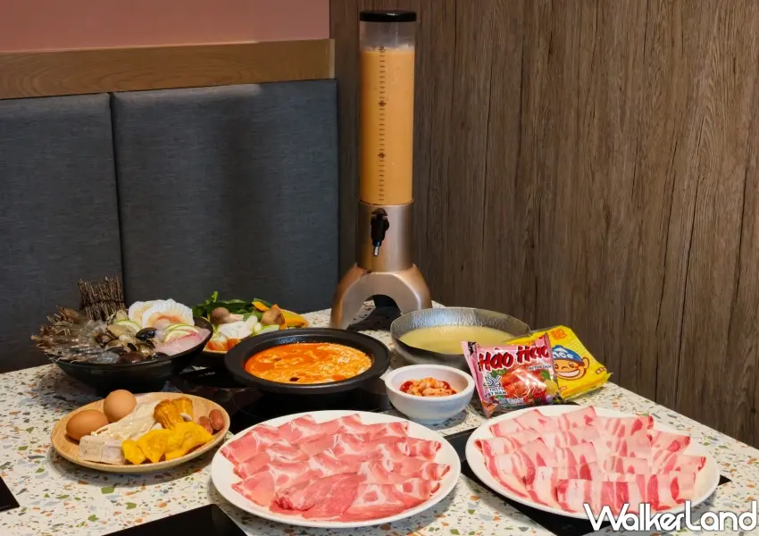 ▲慶生聚餐就是要這麼吸睛，壽星在泰滾mini個人鍋用餐就能獨享超浮誇的泰奶塔。(攝影：鄭雅之)