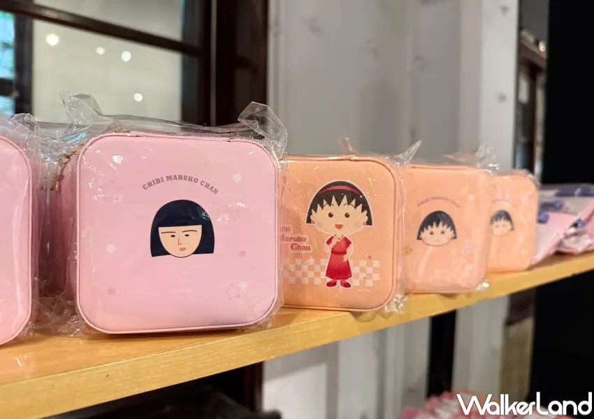 ▲櫻桃小丸子生日松菸快閃店現場追蹤展覽及《櫻桃小丸子》官方IG帳號，即可獲得限量精美小禮。(攝影：鄭亦庭)