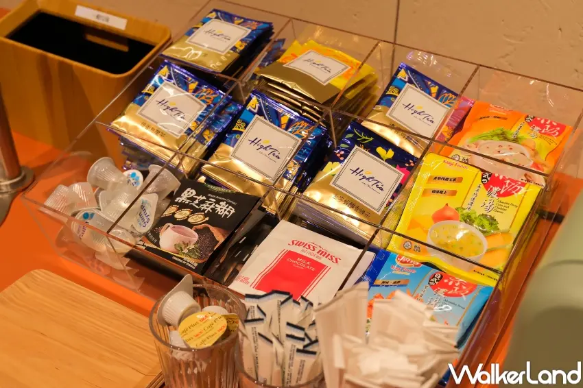 ▲TSUTAYA BOOKSTORE松菸店SHARE LOUNGE提供自由使用空間,適合開會、工作與短暫休息需求。(攝影:張人尹)