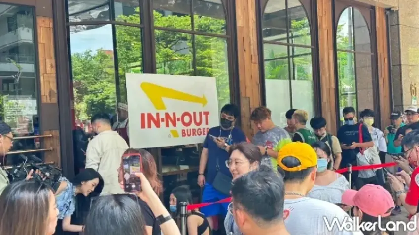 ▲In-N-Out漢堡一日快閃台北吸引大批台灣漢堡控瘋狂排隊。