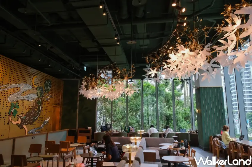 ▲星巴克愿秀門市迎接全台第600店，打造全新女神藝術牆與限定咖啡體驗。（攝影：張人尹）