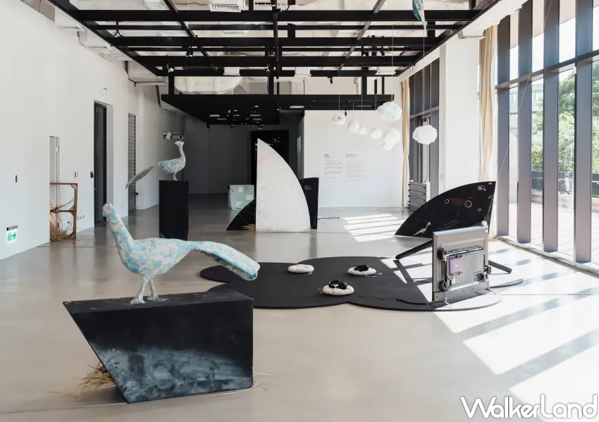 ▲新北市美術館B1探索基地推出全新展覽「發生什麼事?」,即日起至8/30開放免費參觀。(新北市美術館提供,攝影:透島影業)