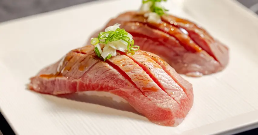 黑鮪魚吃到飽快閃14天！饗饗 旭集黑鮪魚祭，黑鮪生魚片 黑鮪魚握壽司無限吃。