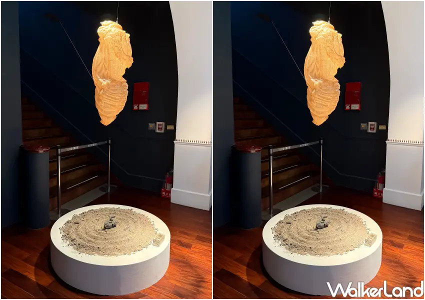 ▲中山站當代館一樓展區必拍!懸掛雕塑作品《信使》、廢棄物重新翻模製成蛹狀《蛹物祠》。(攝影:鄭亦庭)