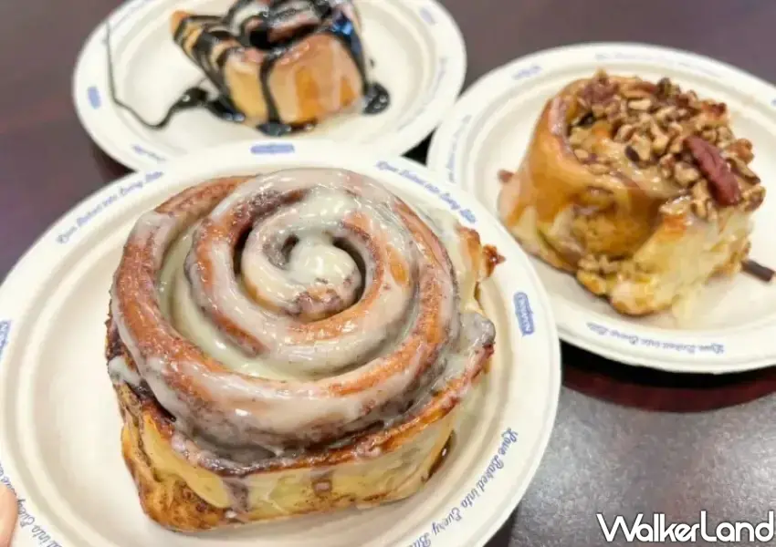 ▲中山站赤峰街迎來美國Cinnabon肉桂捲,不論經典原味或焦糖胡桃,濕潤口感都讓人欲罷不能。(攝影:鄭雅之)