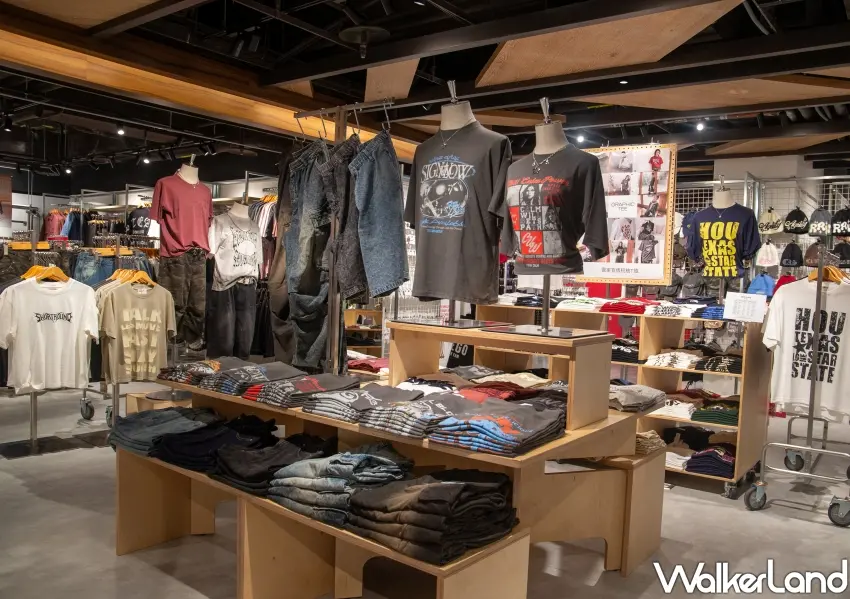 ▲台北西門町誠品生活武昌店內，WEGO實體店鋪展示復古美式街頭風與洗水牛仔褲等潮流男裝單品。