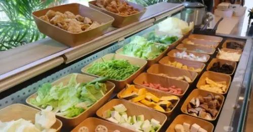 板橋火鍋吃到飽339元！鮮牧火鍋插旗府中，麻奶鍋吃到凌晨一點。
