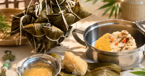 台北大稻埕老派浪漫！90年波麗路西餐廳招牌雞排飯變身端午一口粽限時免費送。