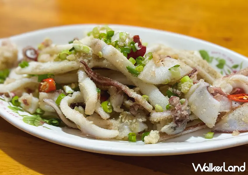 ▲澎湖美食「傻愛莊」推薦菜單:鮮炸小管(攝影:蕭芷琳)