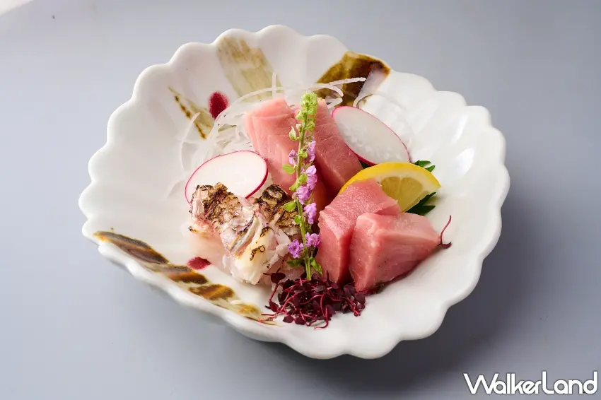 ▲嚴選當季鯛魚、烏賊、鮪魚與蝦等時令海鮮拼盤,佐以花穗紫蘇與現磨蘿蔔泥呈現最純粹的極致鮮甜。圖/小倉屋提供;窩客島編輯李維唐整理