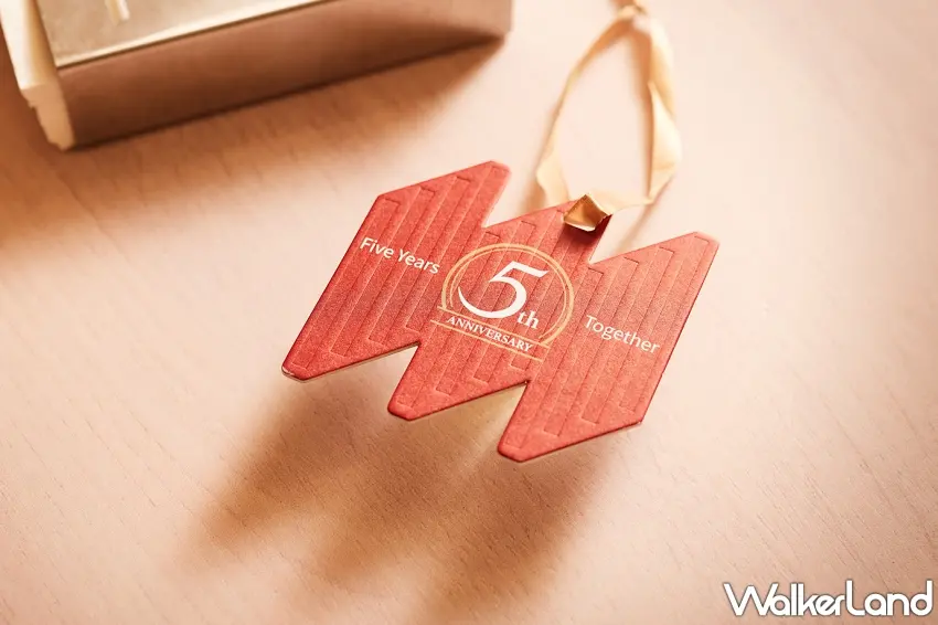 ▲除房型升等外,飯店特別準備專屬香氛卡作為五5週年紀念禮,將旅途中令人難忘的氣味記憶延續至日常生活。 圖/JR東日本大飯店台北提供;窩客島編輯李維唐整理