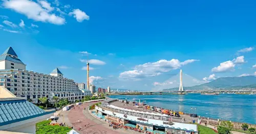 2026暑假國旅這樣玩！福容大飯店推買一送一極致鴨三吃與頂級海景住房全攻略。
