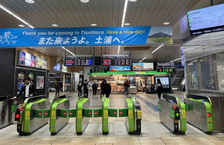 ▲一走出JR土浦站就會發現這座城市真的有在認真歡迎單車旅行者。