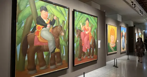 波特羅特展首次來台！中正紀念堂8大展區118件圓滾滾作品，胖胖馬克杯周邊一次看。