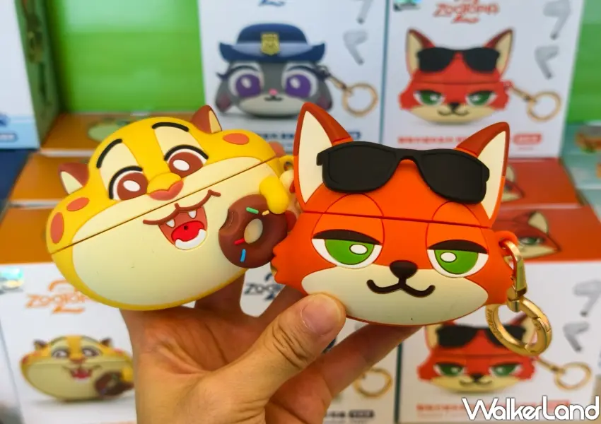 ▲動物園站1樓快閃店推出多款精緻實用的生活周邊與居家小物，吸引許多迪士尼控前來瘋狂採購。(攝影：鄭雅之)