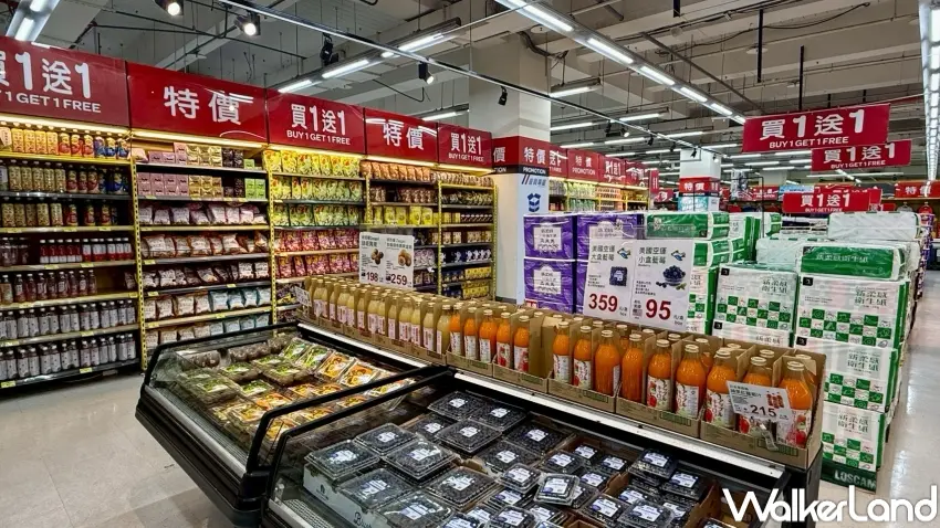 ▲萬家福推出13大優惠活動,包含超過600項商品買一送一、天天限時搶購與OPENPOINT最高20倍送。