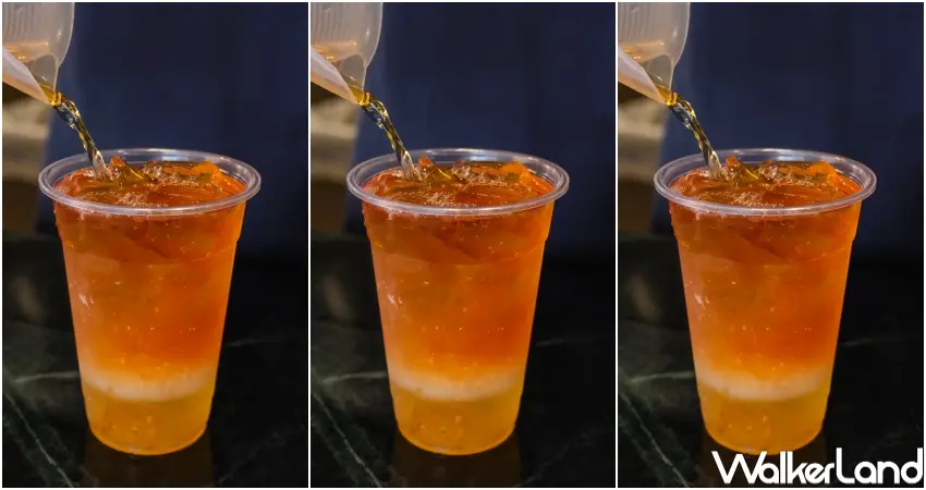 ▲可不可熟成茶行全新「柚檸紅茶」以麗春紅茶、韓國蜂蜜柚子醬與檸檬汁調製,打造清爽果茶風味。(攝影:張人尹)