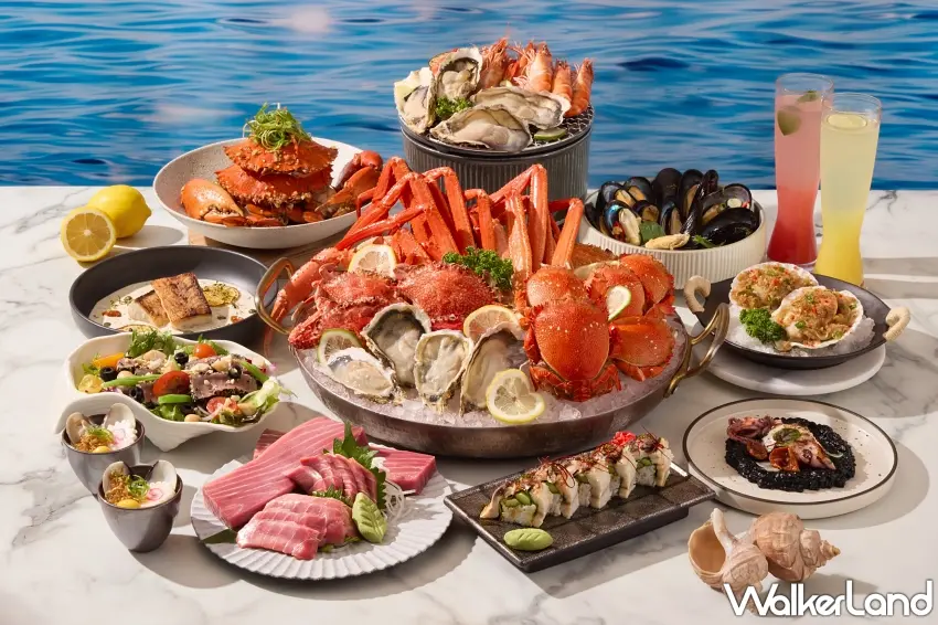 ▲探索廚房「潮港雙饗」海鮮季奢華打造澎湃餐檯,新增現切黑鮪魚大腹生魚片、炭烤澎湖生蠔、香煎鬼頭刀佐酸豆白酒醬等多道極致現流海味 。圖/台北寒舍艾美酒店提供;窩客島編輯李維唐整理