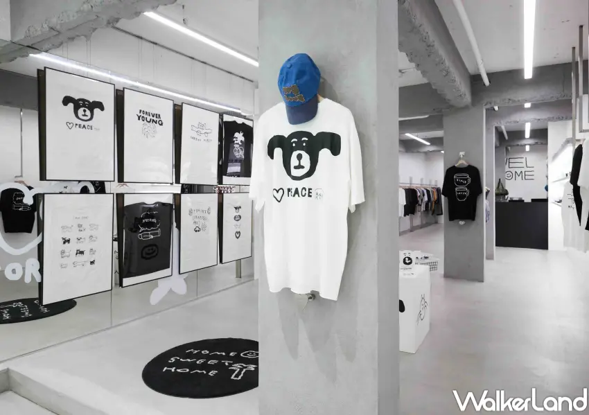 ▲韓國超人氣插畫東區快閃店!INAPSQUARE快閃店現場販售藝術家原創限定T-shirt、生活周邊小物。