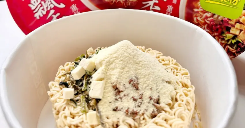巴威颱風來襲！4款超夯「豆漿泡麵」網推必囤：麻辣豆漿麵溫潤麻奶香一吃上癮。