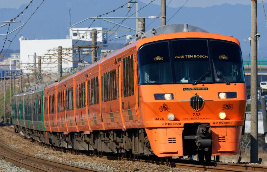 ▲透過「JR九州網路列車預約」購買的人,必須到JR九州車站的「綠色窗口」或「指定席售票機(站內設置除外)」領取。