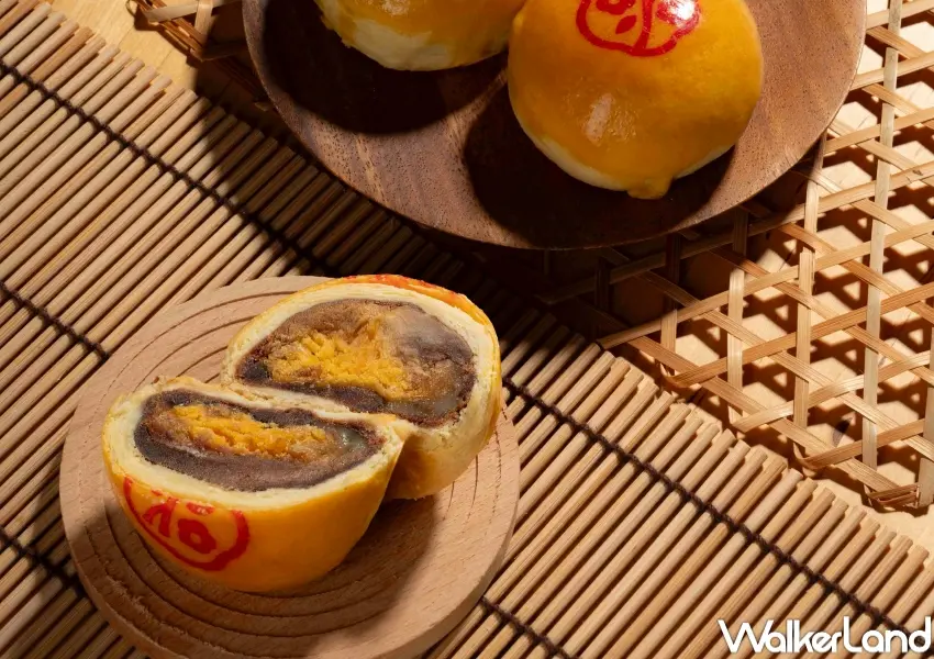 ▲郭元益全新京饌玉露酥融合紅茶、蛋黃與國產豬肉絲,打造層次豐富的現代漢餅風味。