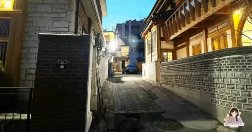 【首爾咖啡廳】Café SangGuk -藏身韓屋巷弄的景觀咖啡廳，頂樓欣賞首爾韓屋屋頂風景 -近安國站3號出口｜Rub...