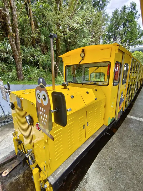 ▲宜蘭避暑景點推薦！太平山國家森林遊樂區搭太平山蹦蹦車，享受高海拔的天然冷氣、芬多精。(攝影：部落客 省錢旅遊達人)