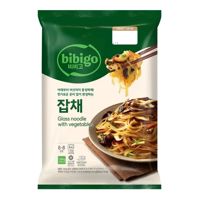 ▲加熱後拌入特製醬汁,在家也能一秒享用道地韓式風味。