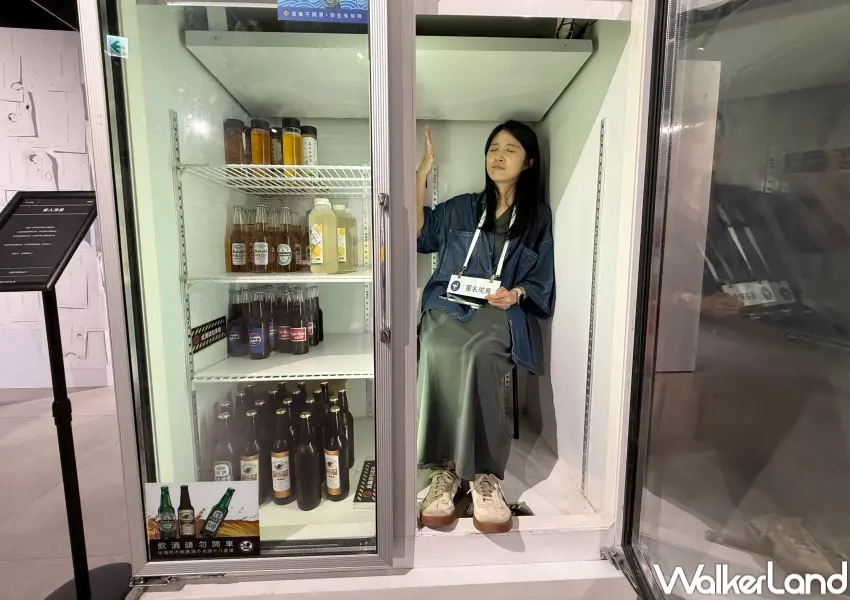 ▲台灣獨家炎上場景必拍!現場打造可以整個人坐進去的熱炒店冰箱。(攝影:鄭亦庭)