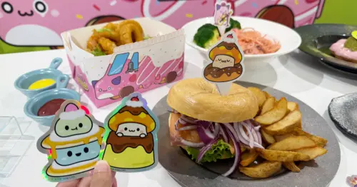 東區楓之谷主題餐廳！免費送楓之谷周邊 杯墊，菇菇寶貝貝果堡 雪吉拉奶昔必吃。