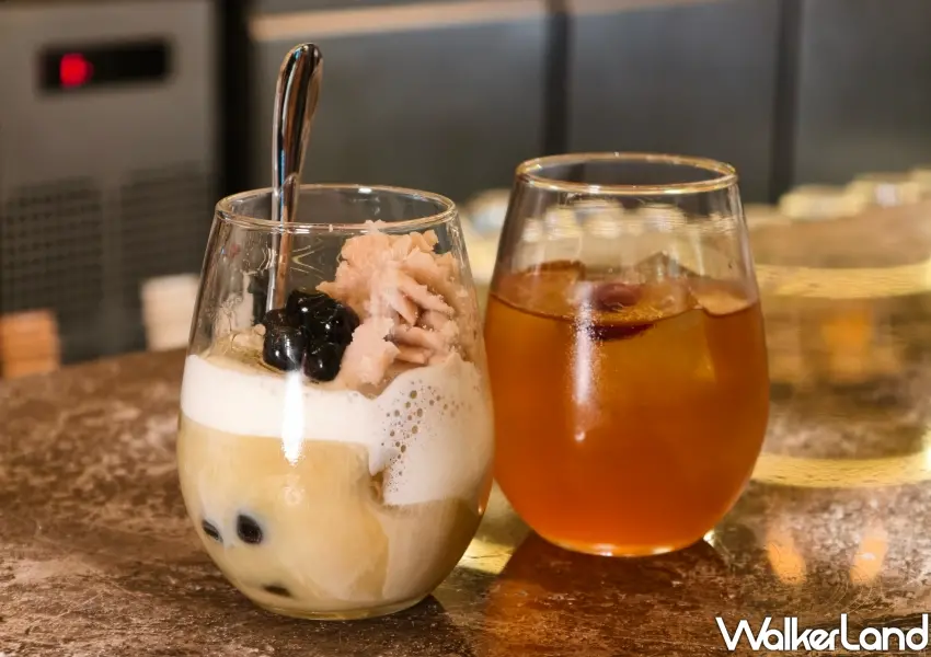 ▲沁飲料吧推出台中店限定調飲芋霸不能與桃醉島嶼,將台式奶酒結合大甲芋頭與麻糬波霸,完美演繹微醺的生活美學。(攝影:鄭雅之)