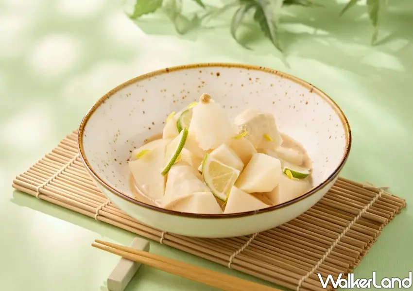 ▲夏季限定單品冷筍沙拉,清爽竹筍搭配沾醬消暑開胃。